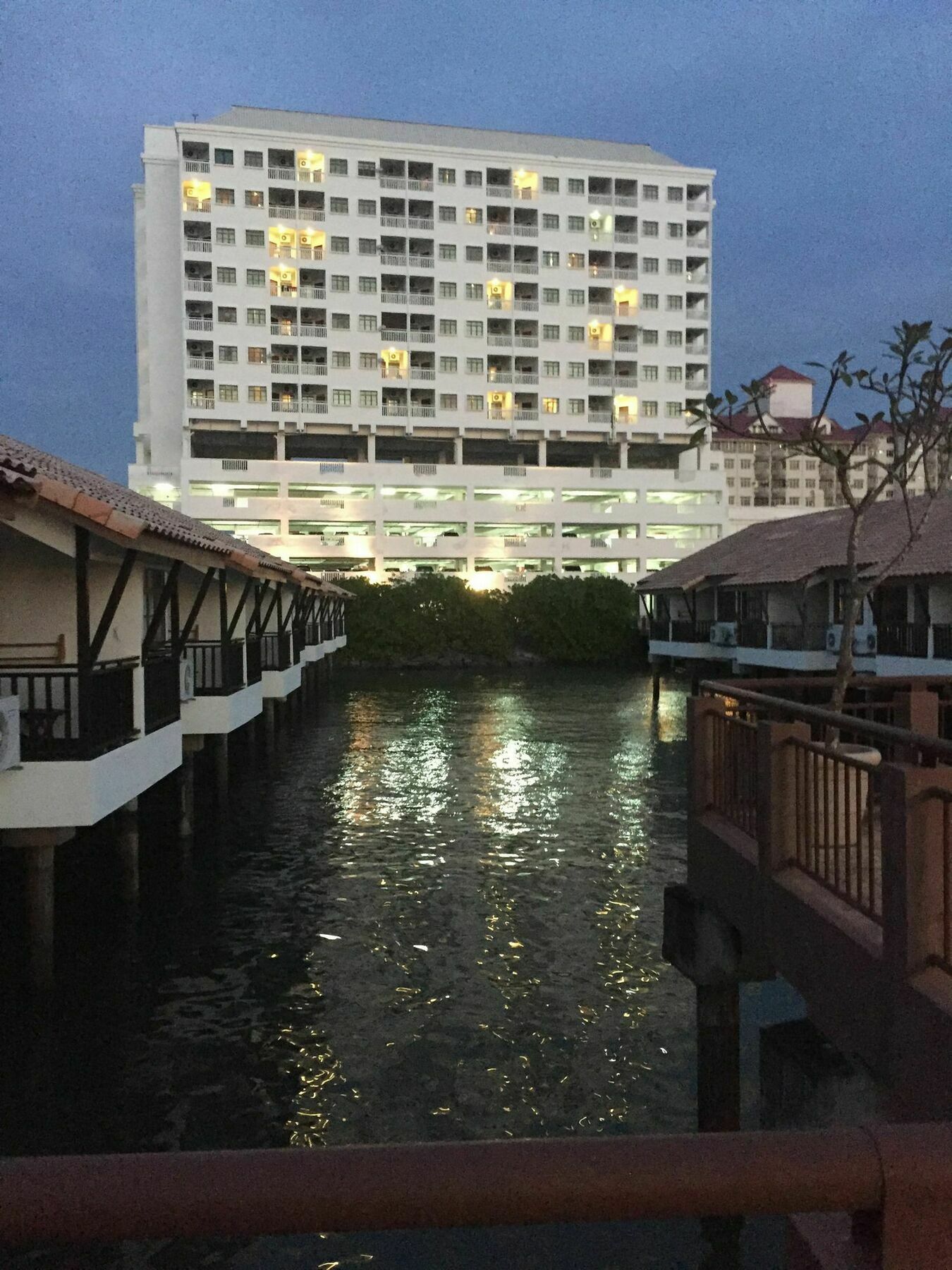 Private Water Chalet Port Dickson Exterior photo